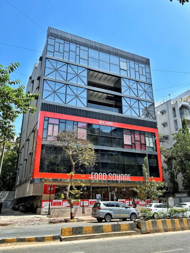 Yantrik Retail & Commercial Building